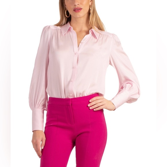 New Trina Turk silk shirt in baby pink. - Picture 1 of 4